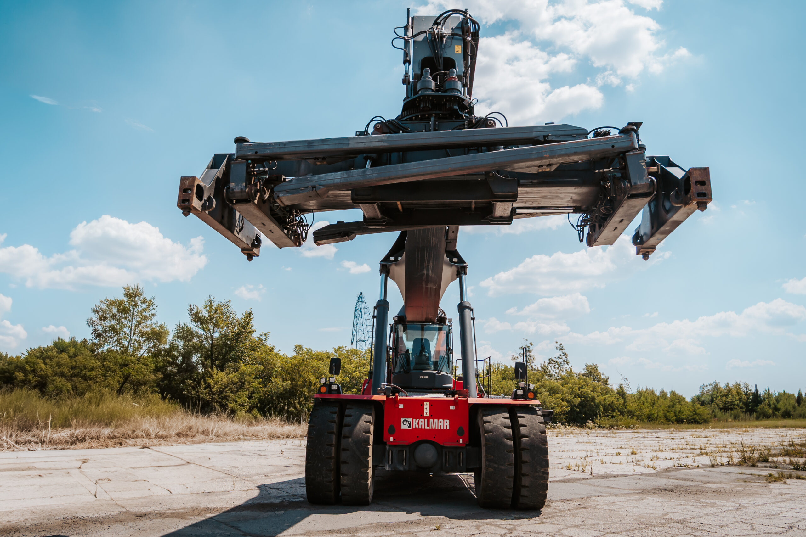 Použitý stroj kontejnerový překladač (reachstacker) od Kalmar